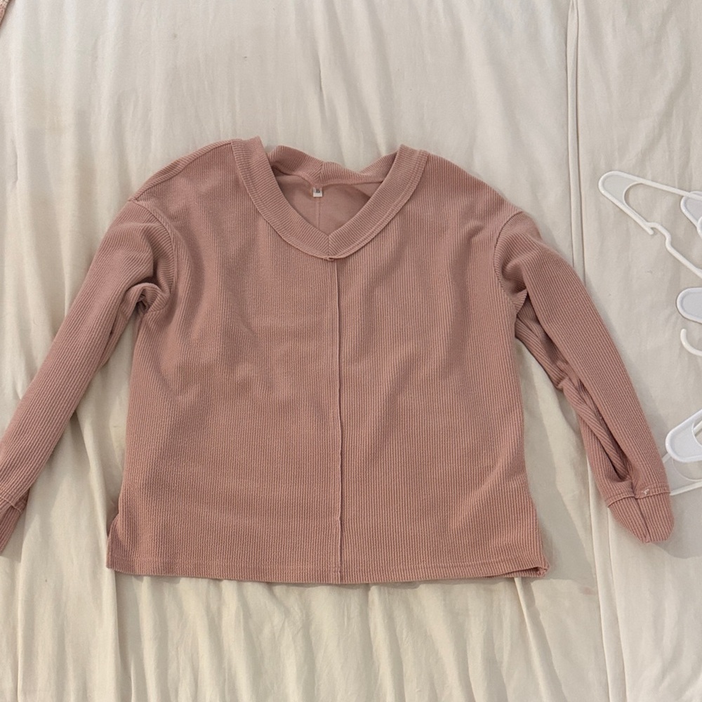 Amazon Women's Pink Sweatshirt